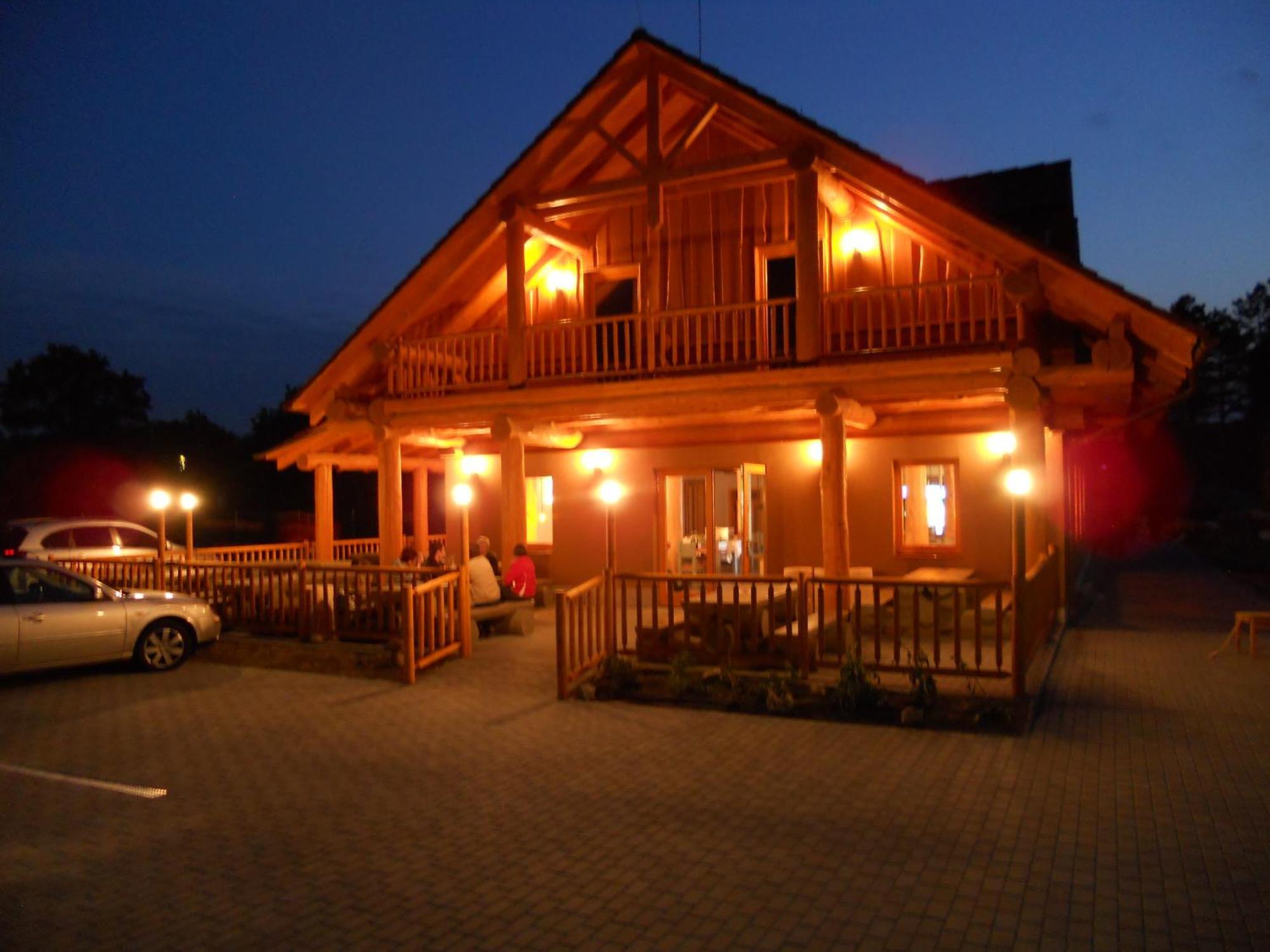 Penzion U Fábů Lednice Exterior foto