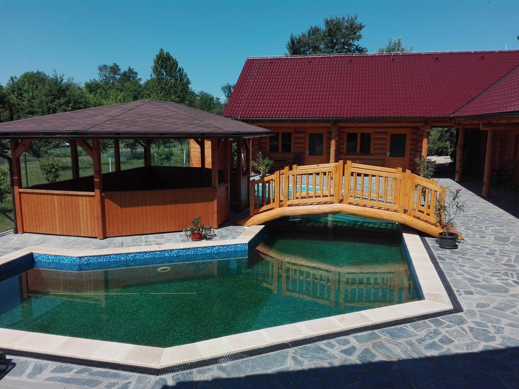 Penzion U Fábů Lednice Exterior foto